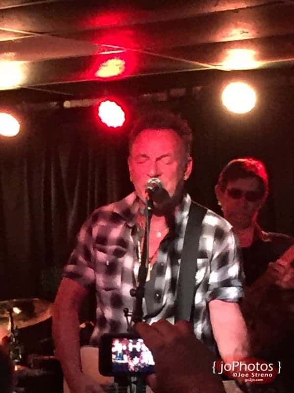 Joe Grushecky & Bruce Springsteen @ Wonder Bar - Asbury Park NJ - 7.18.2015 7